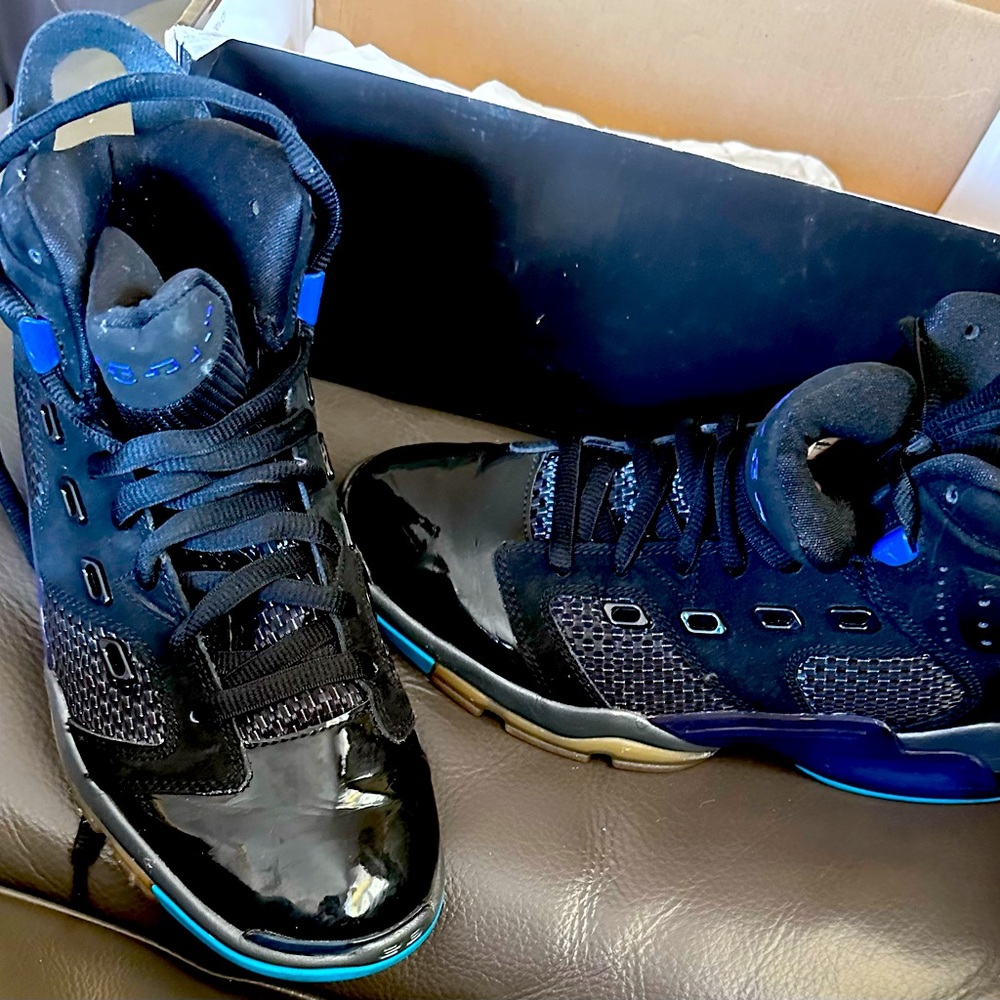 Nike Jordan basketball shoes size 8